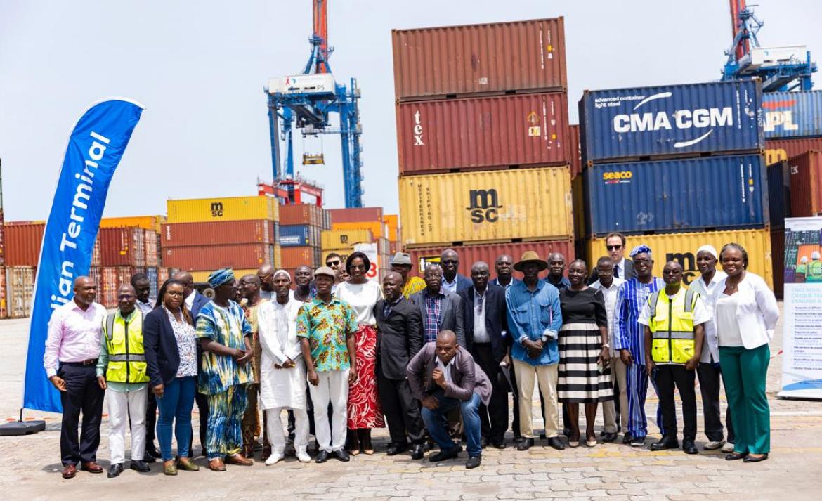 Abidjan Terminal célèbre ses retraites dockers