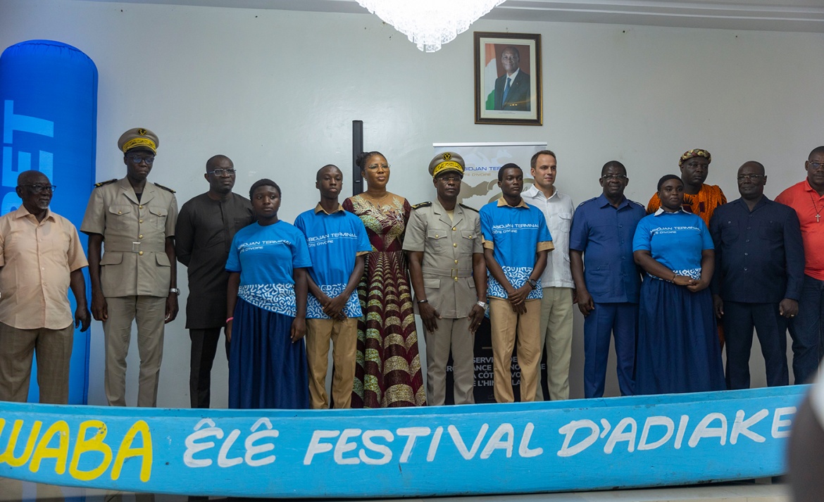 Abidjan Terminal célèbre l’excellence scolaire et l’entreprenariat féminin au ÊlÊ festival d’Adiaké